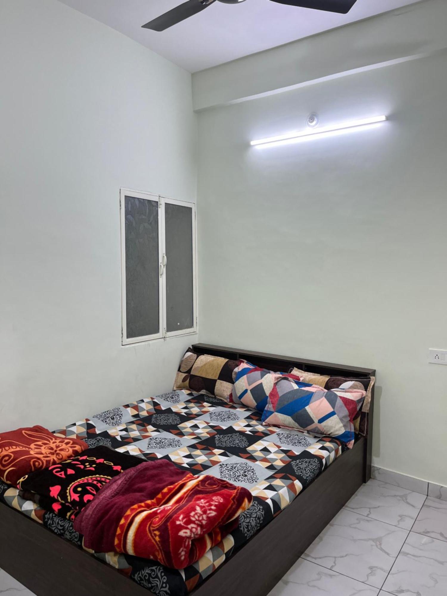 Yadav Guest House 우자인 외부 사진